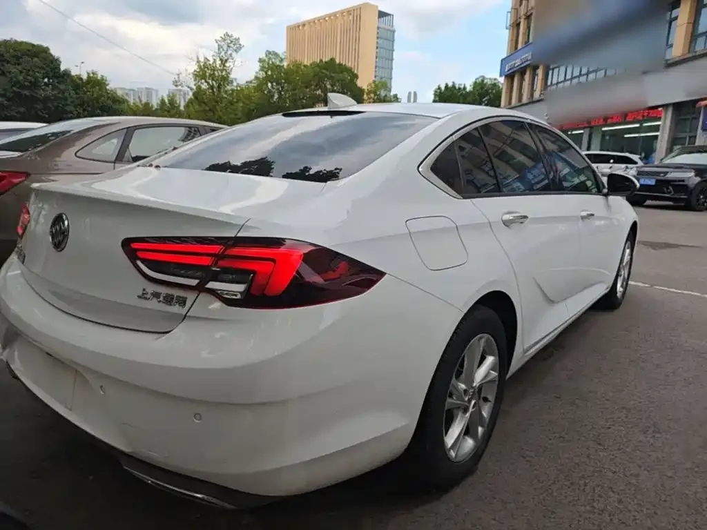 Buick Regal — фото 6