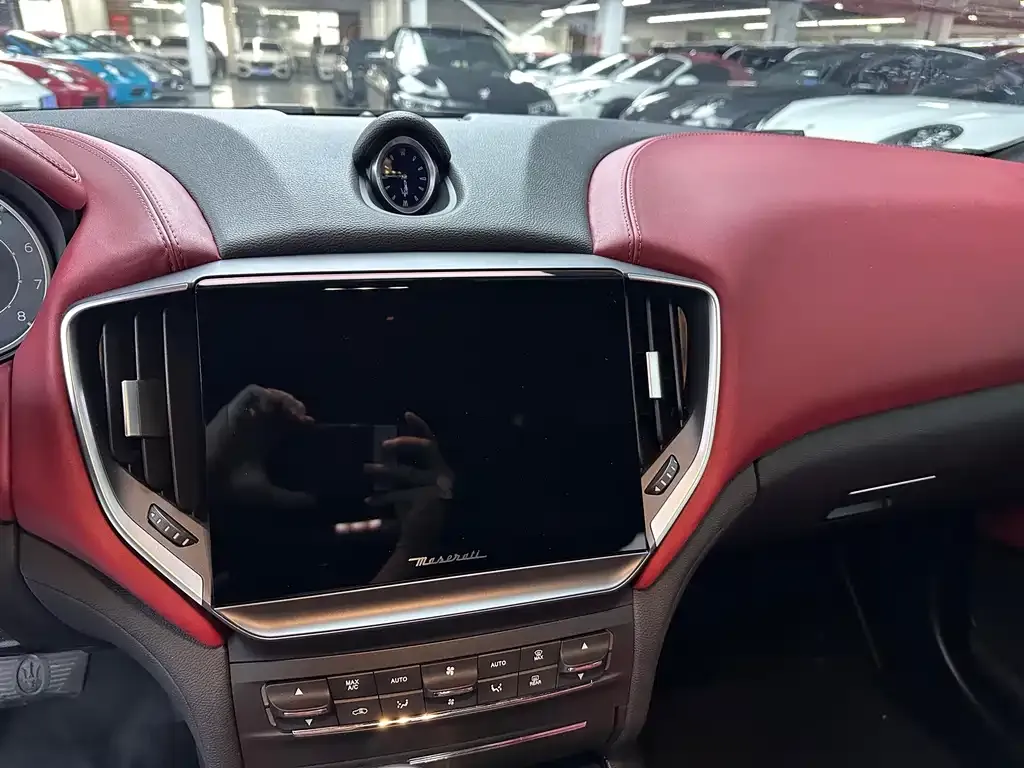 Maserati Ghibli — фото 3