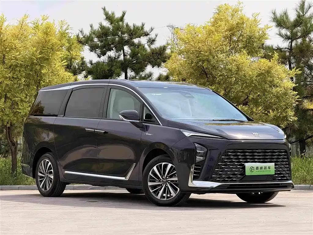 Buick GL8 Hybrid — фото 9