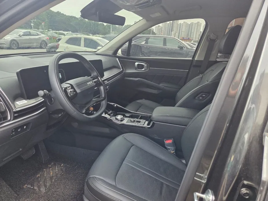 Kia Sorento — фото 2