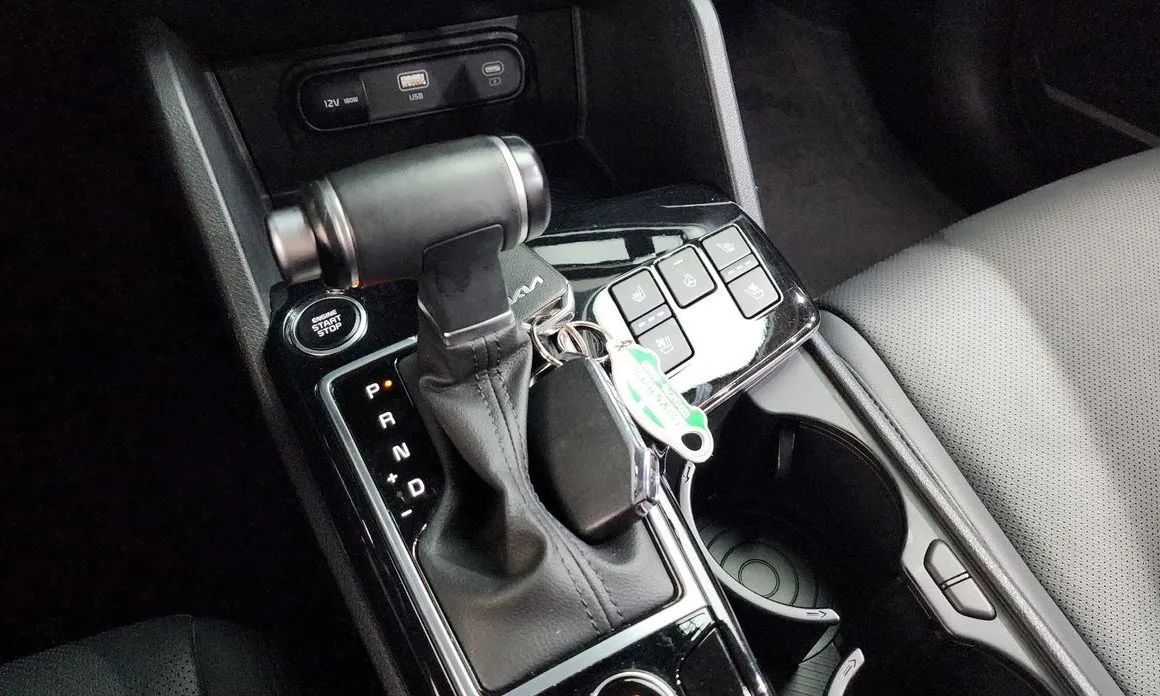 Kia Sportage — фото 10
