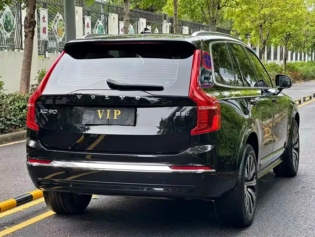 Volvo XC90 — фото 3