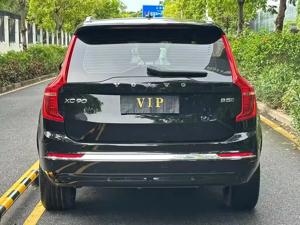 Volvo XC90 — фото 4