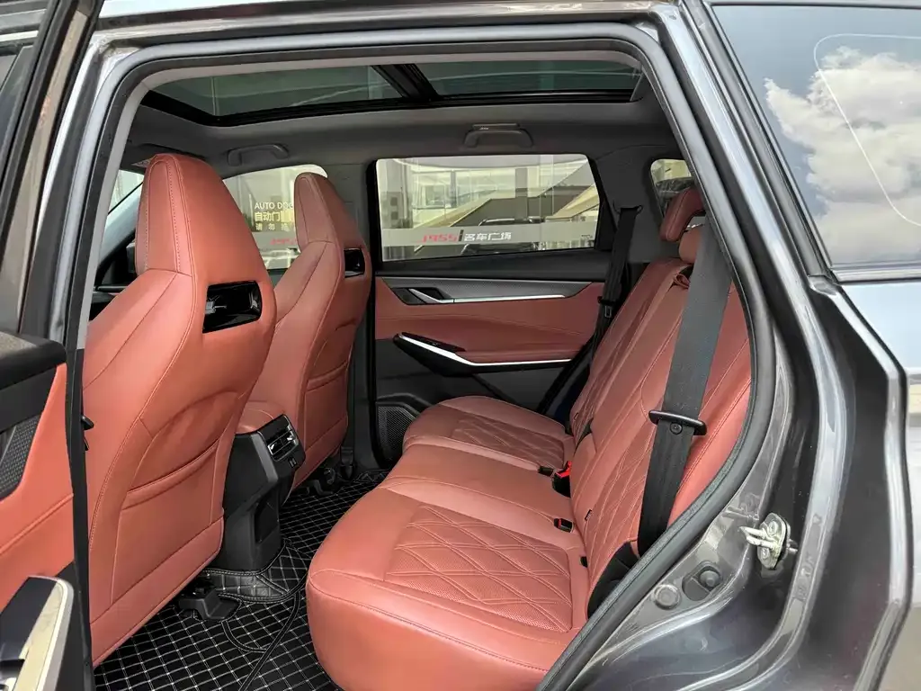 Changan CS75PLUS — фото 2