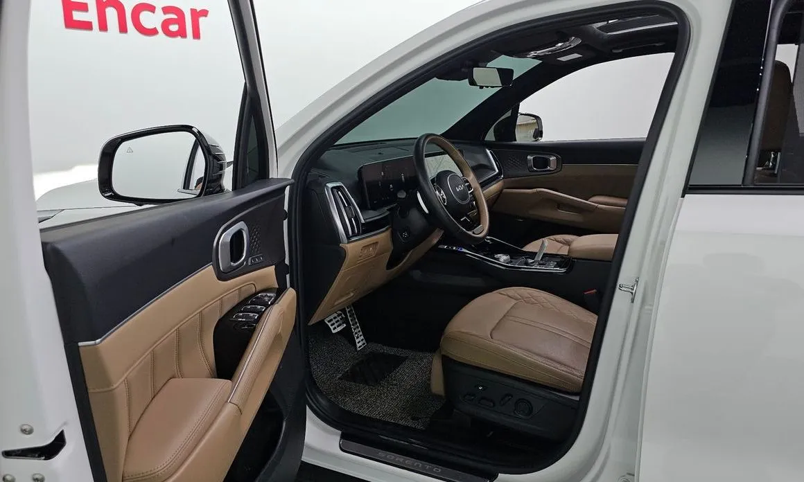 Kia Sorento — фото 9