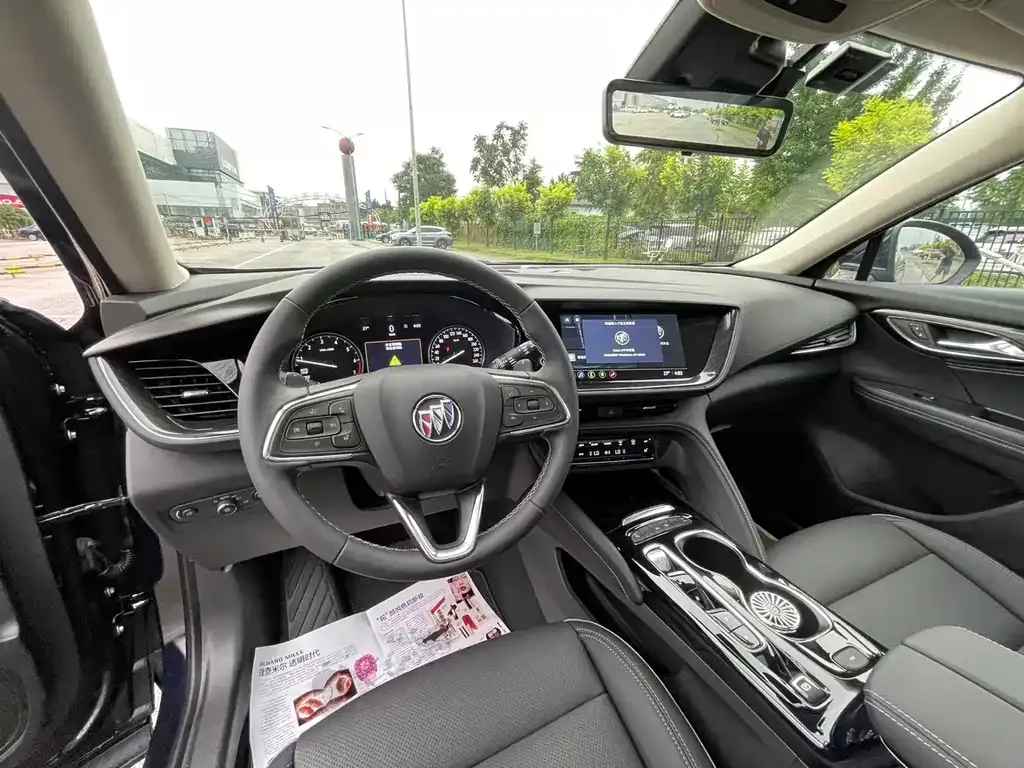 Buick Envision Plus — фото 8