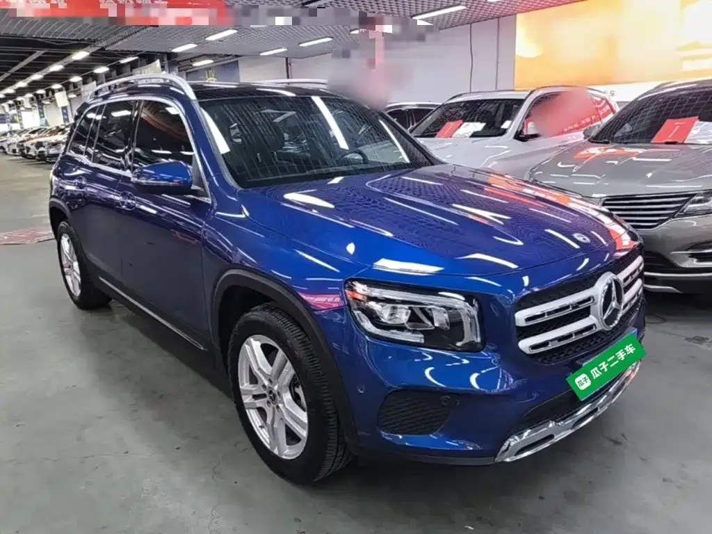 Mercedes-Benz GLB — фото 10