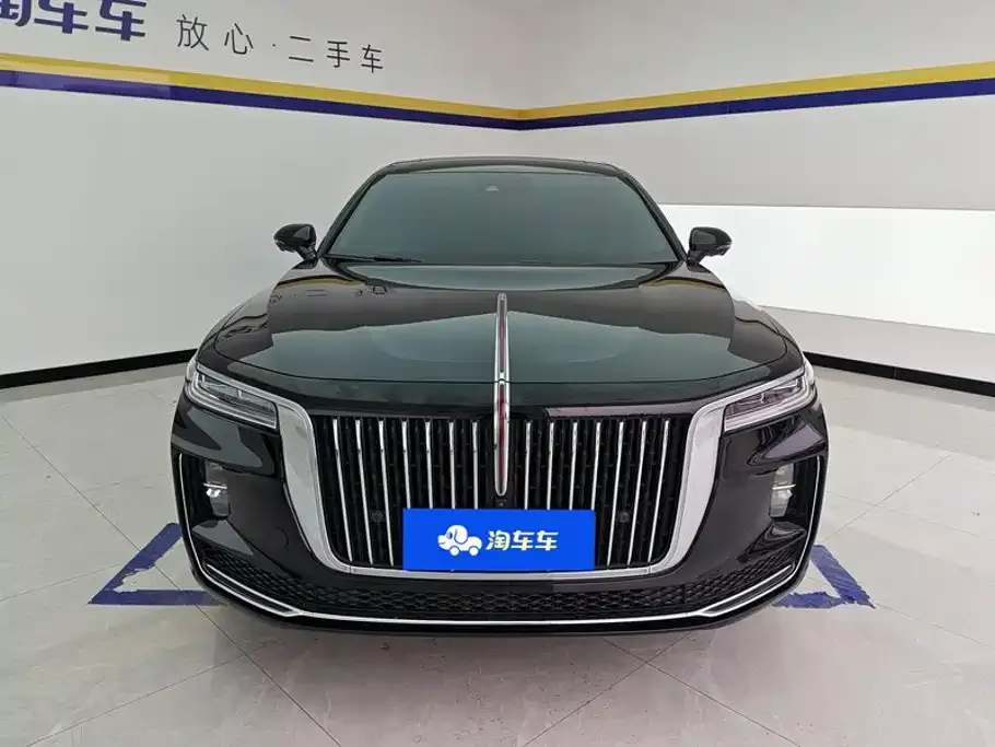 Hongqi H9 — фото 4