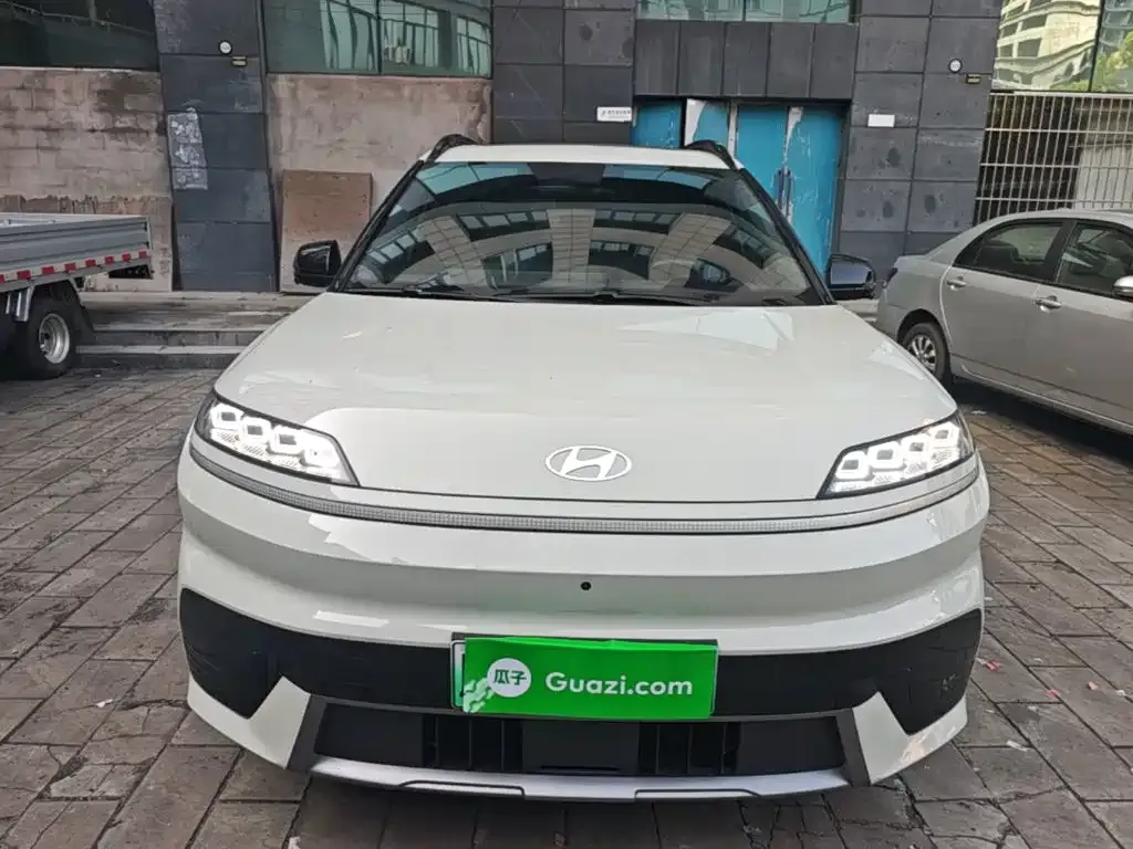 Hyundai EO — фото 10