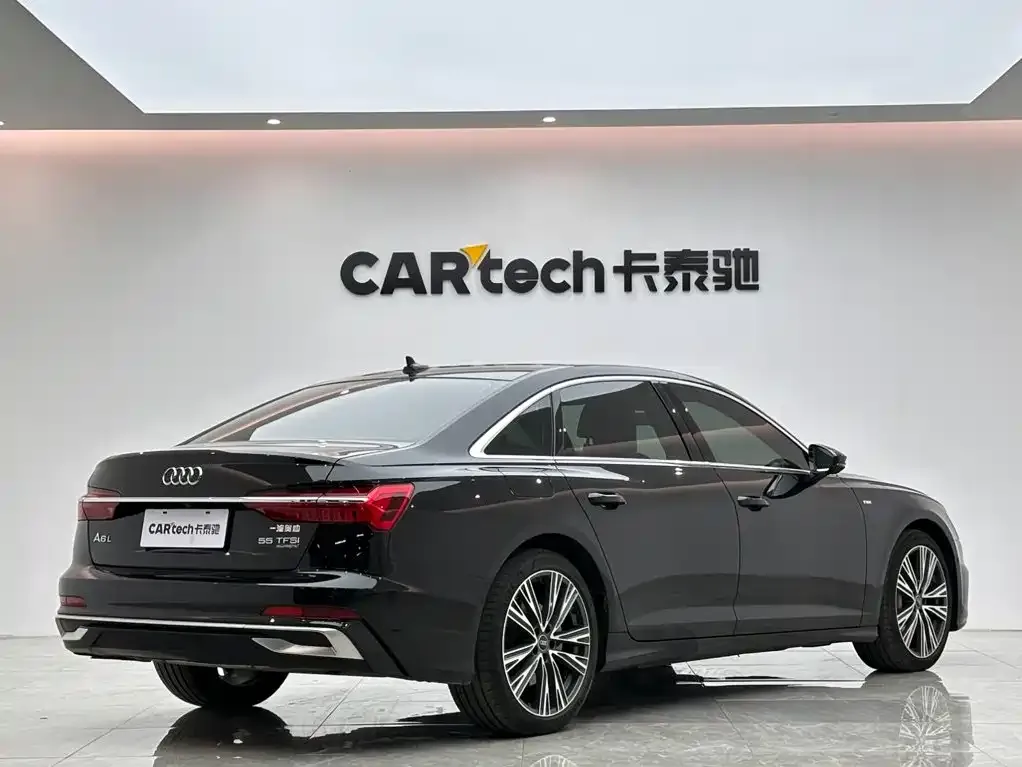 Audi A6L — фото 8