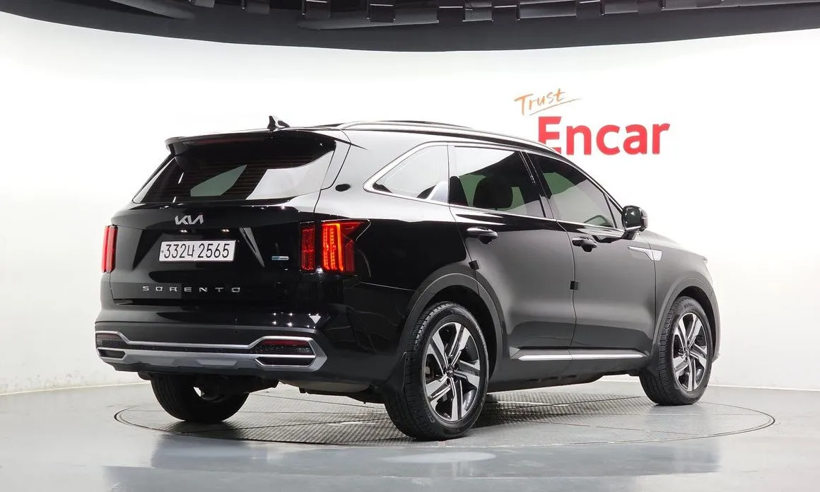 Kia Sorento — фото 5