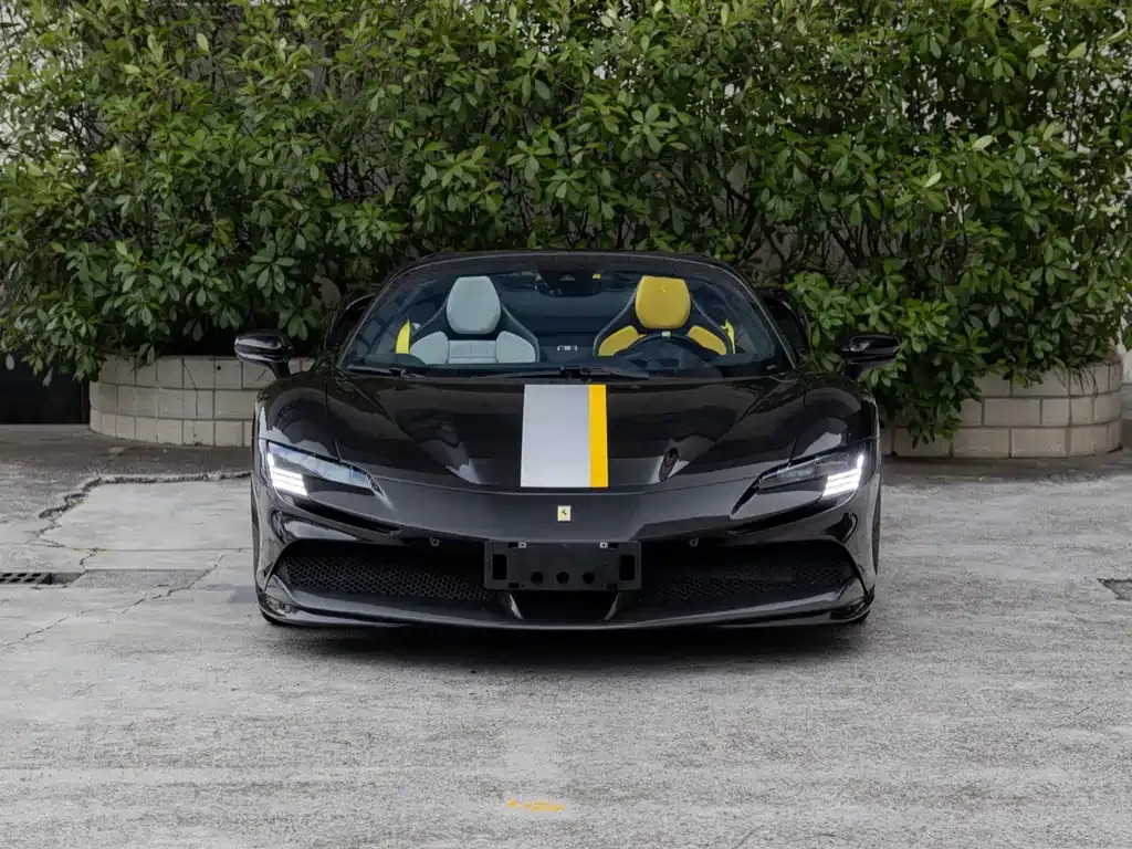 Ferrari SF90 — фото 10