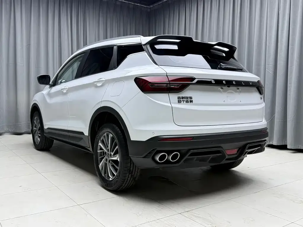 Geely Binyue — фото 10