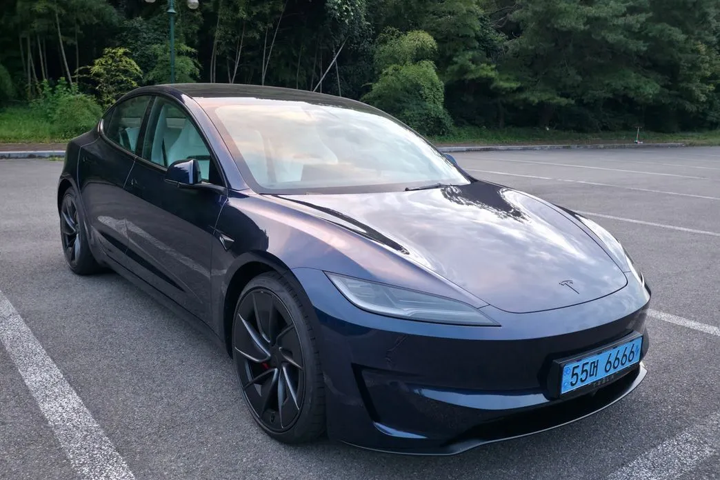 Tesla Model 3 — фото 3