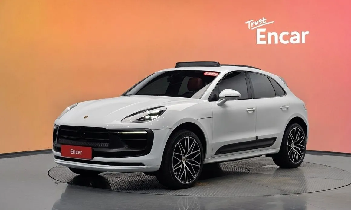 Porsche Macan — фото 1