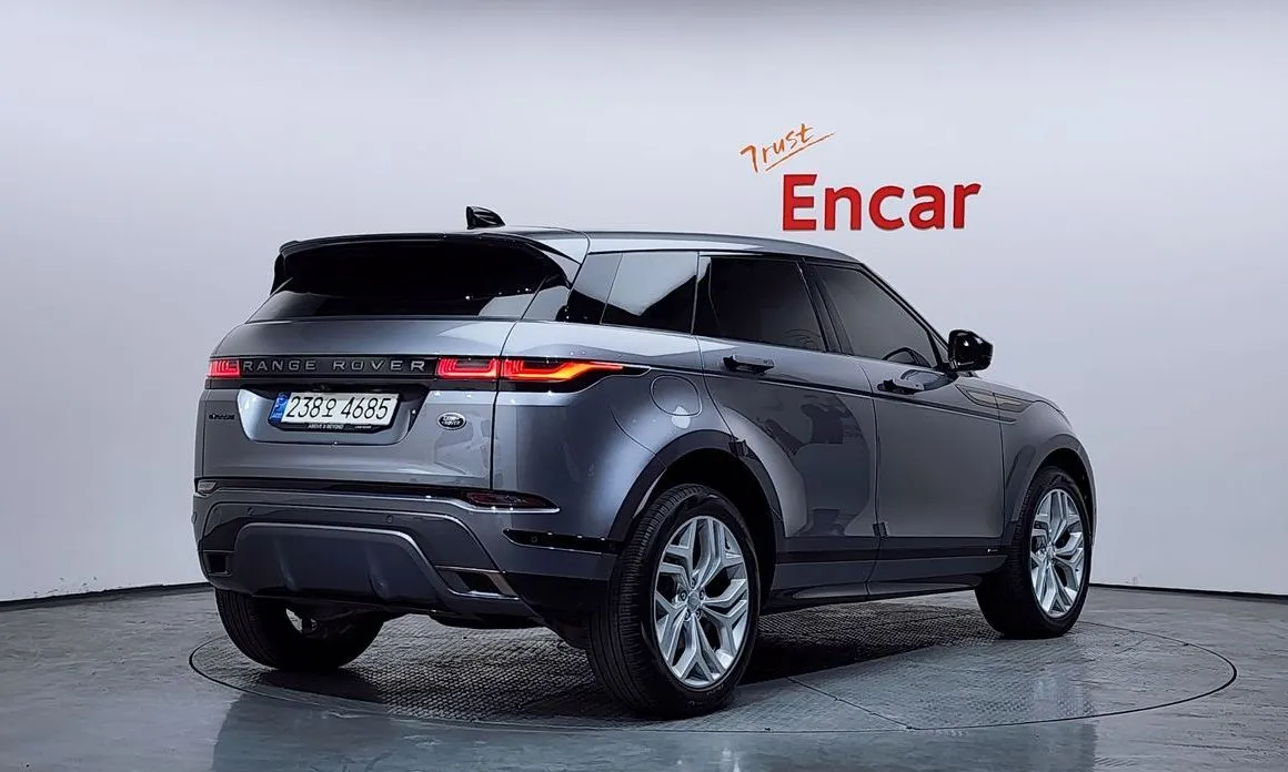 Land Rover Range Rover Evoque — фото 8