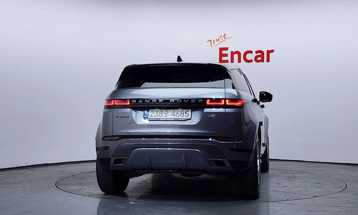 Land Rover Range Rover Evoque — фото 4