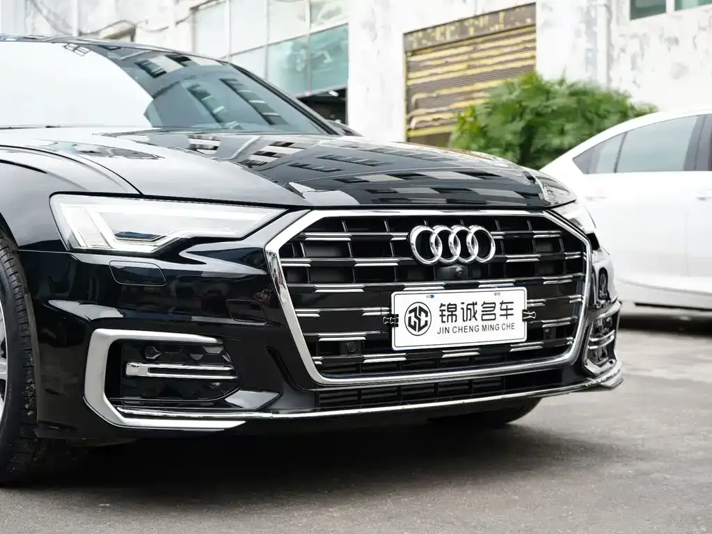 Audi A6L — фото 10