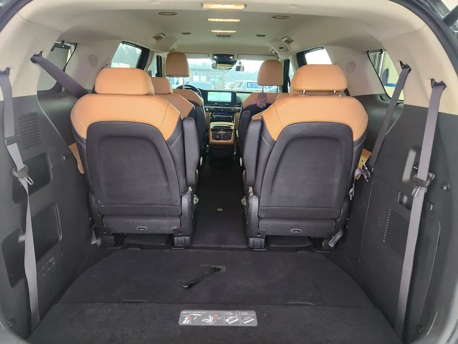 Kia Carnival — фото 2