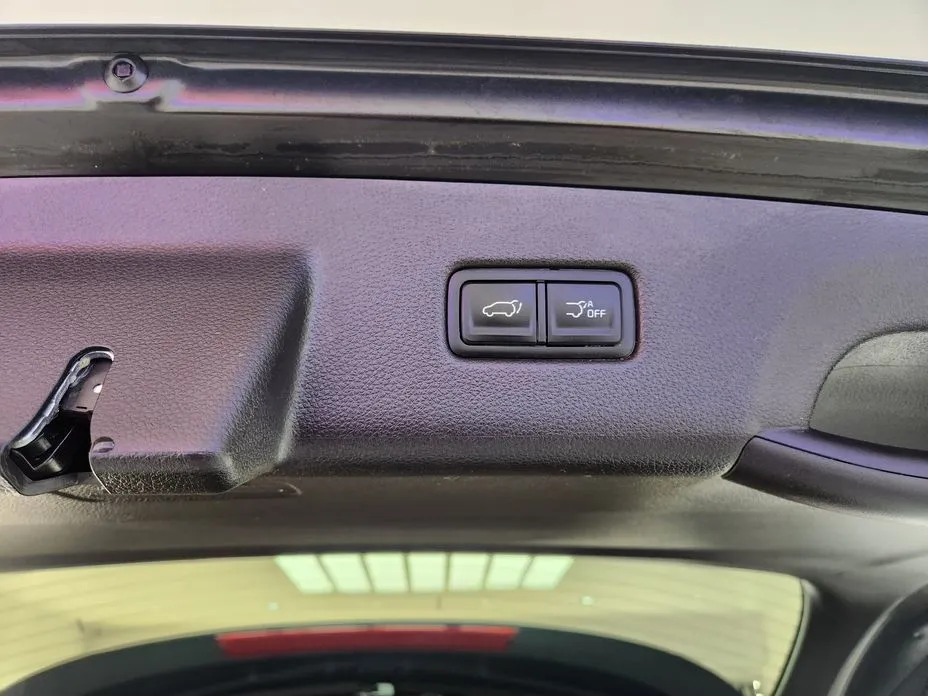 Kia Carnival — фото 6