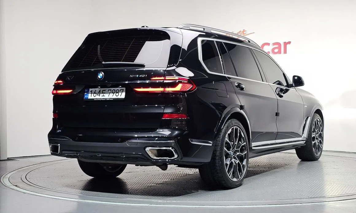 BMW X7 — фото 6