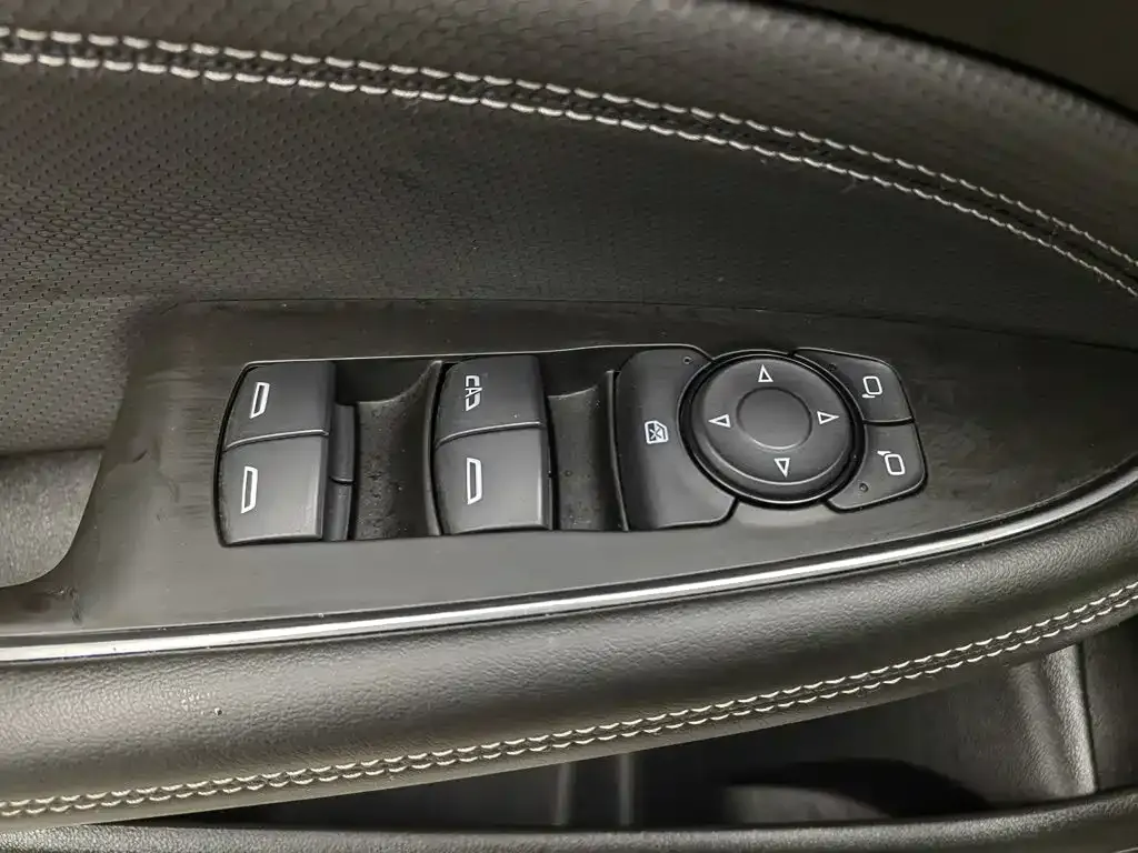 Buick Regal — фото 9