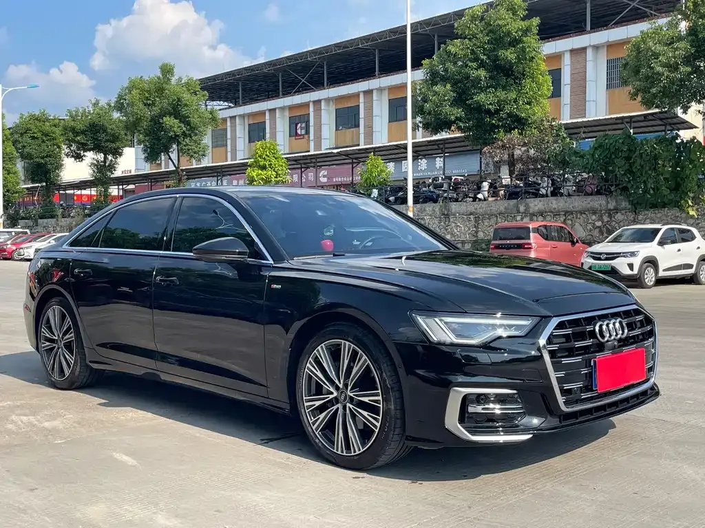Audi A6L — фото 6