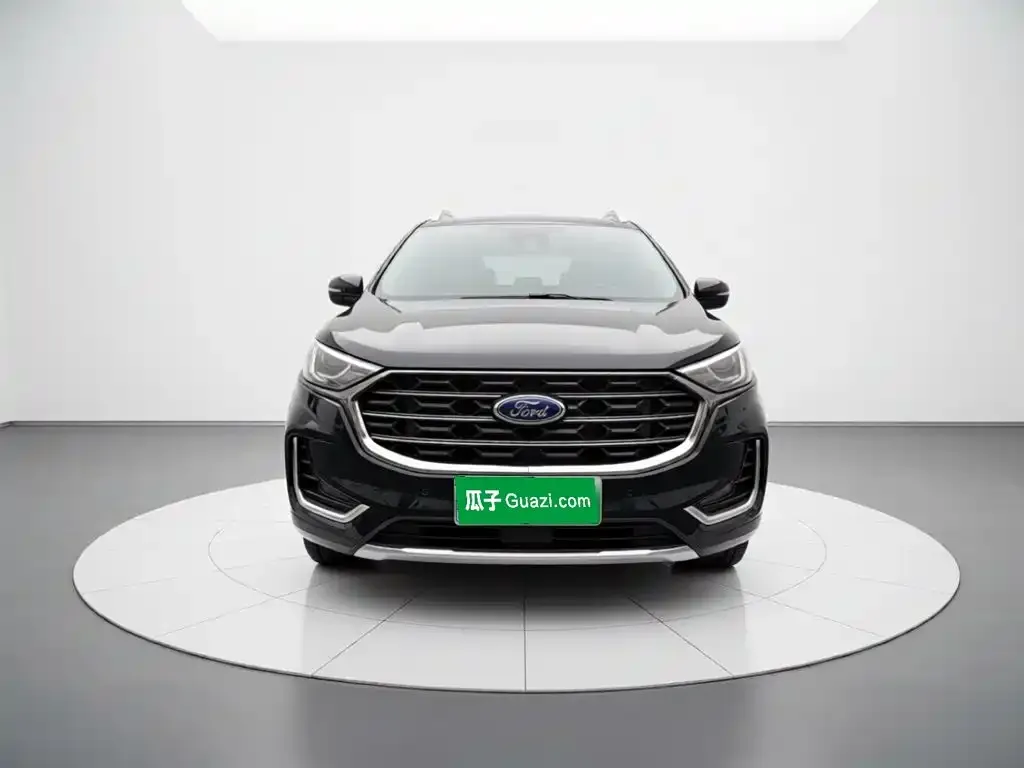 Ford Edge — фото 3
