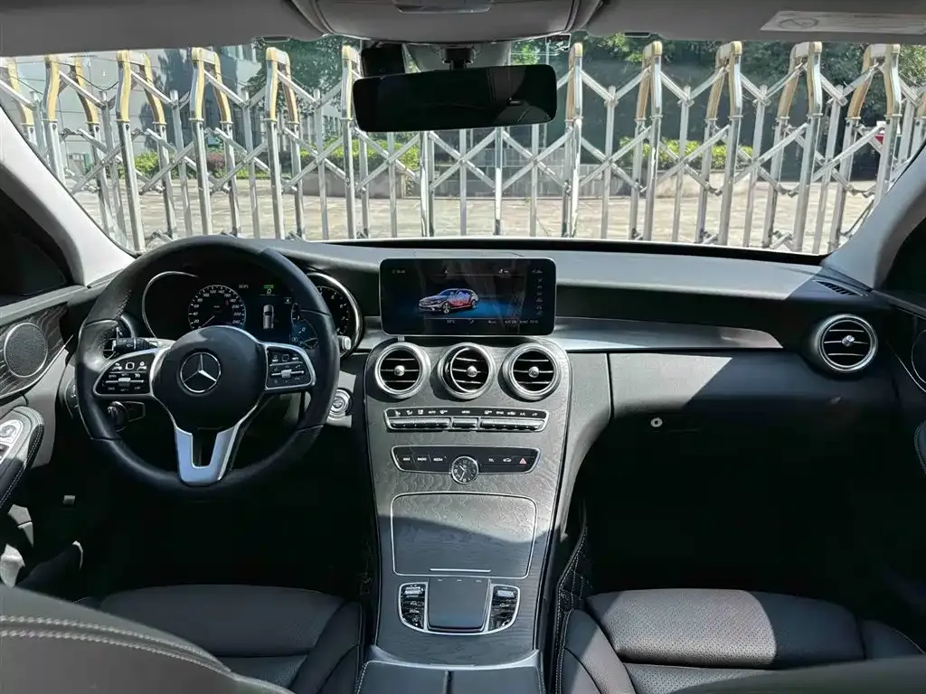Mercedes-Benz C-Class (Import) — фото 2