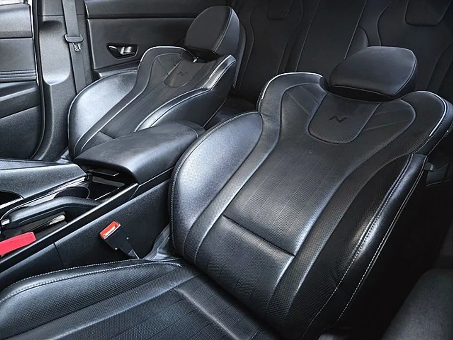 Hyundai AVANTE — фото 6