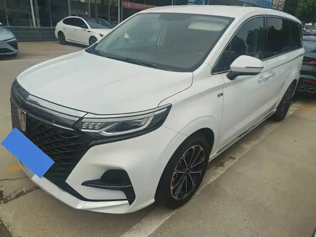 Roewe iMAX8 — фото 1