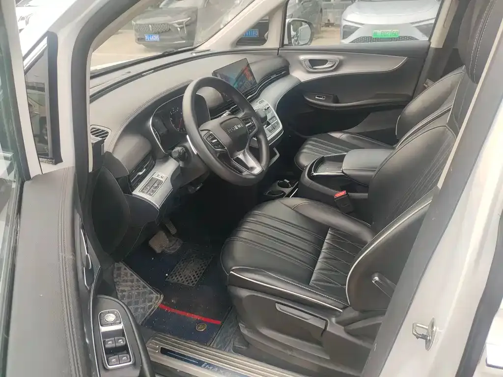 Roewe iMAX8 — фото 7