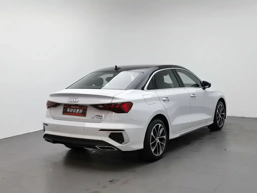 Audi A3 — фото 8