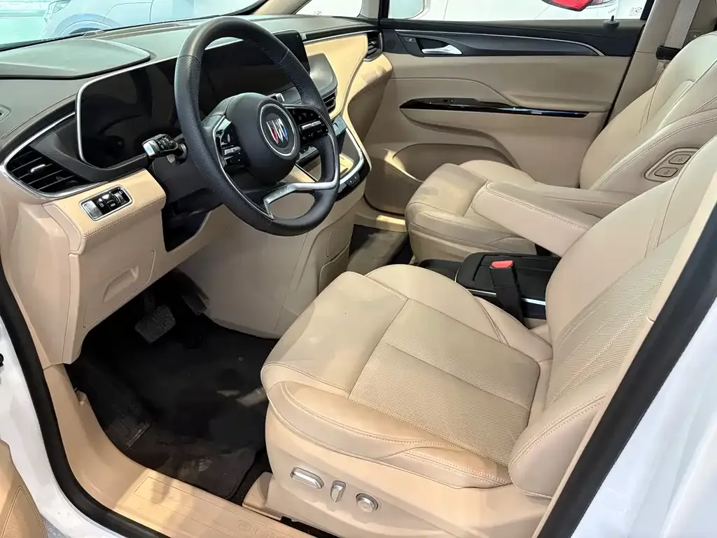 Buick GL8 Hybrid — фото 2