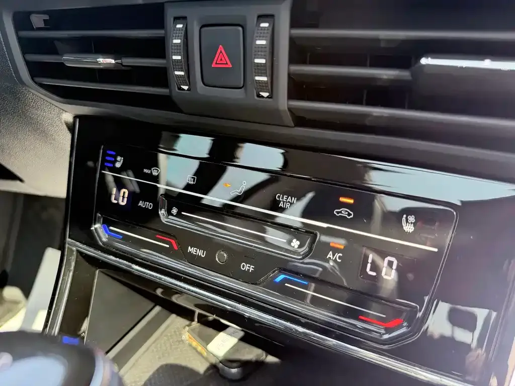 Volkswagen Passat — фото 7