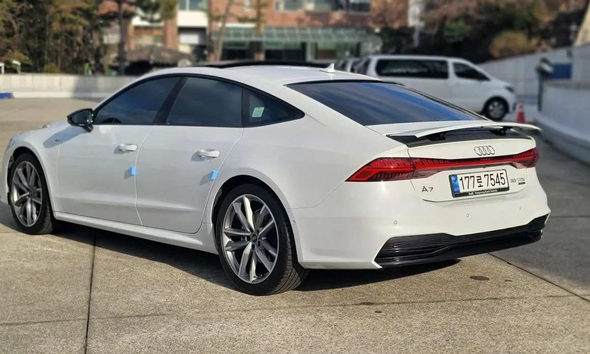 Audi A7 — фото 6