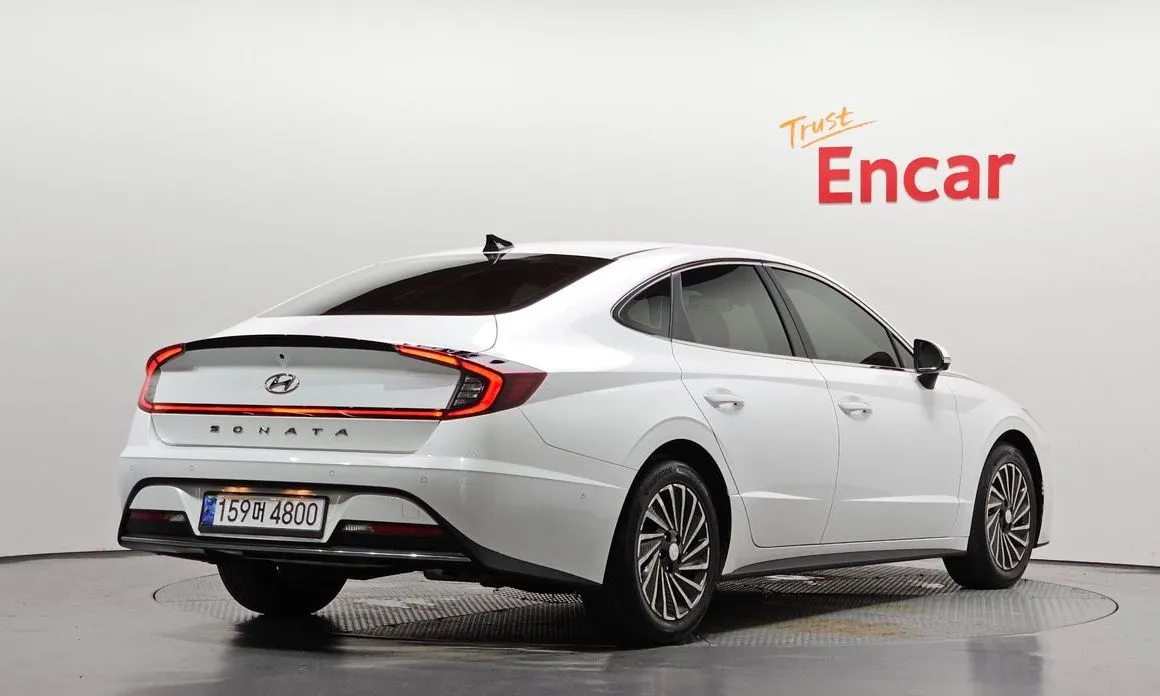 Hyundai Sonata — фото 2