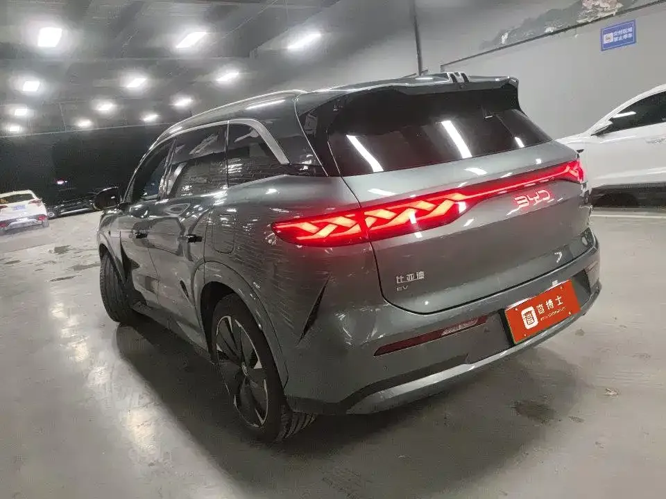 BYD Tang L — фото 4