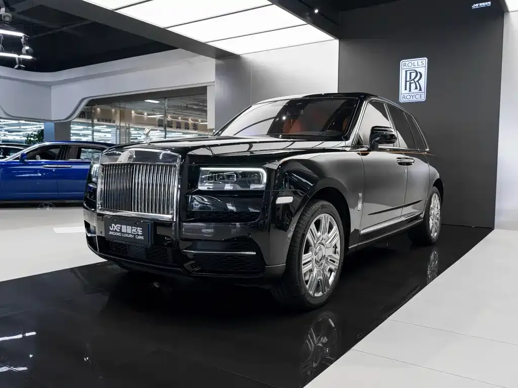 Rolls-Royce Cullinan — фото 1