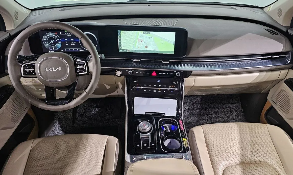 Kia Carnival — фото 10