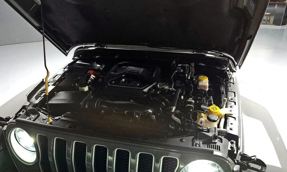 Jeep Wrangler — фото 7