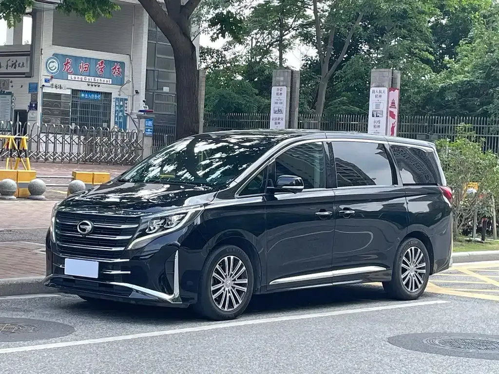 GAC Motor Trumpchi M8 — фото 1