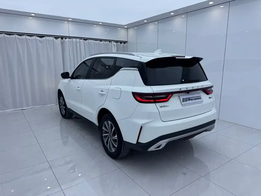 Geely Vision X6 — фото 4