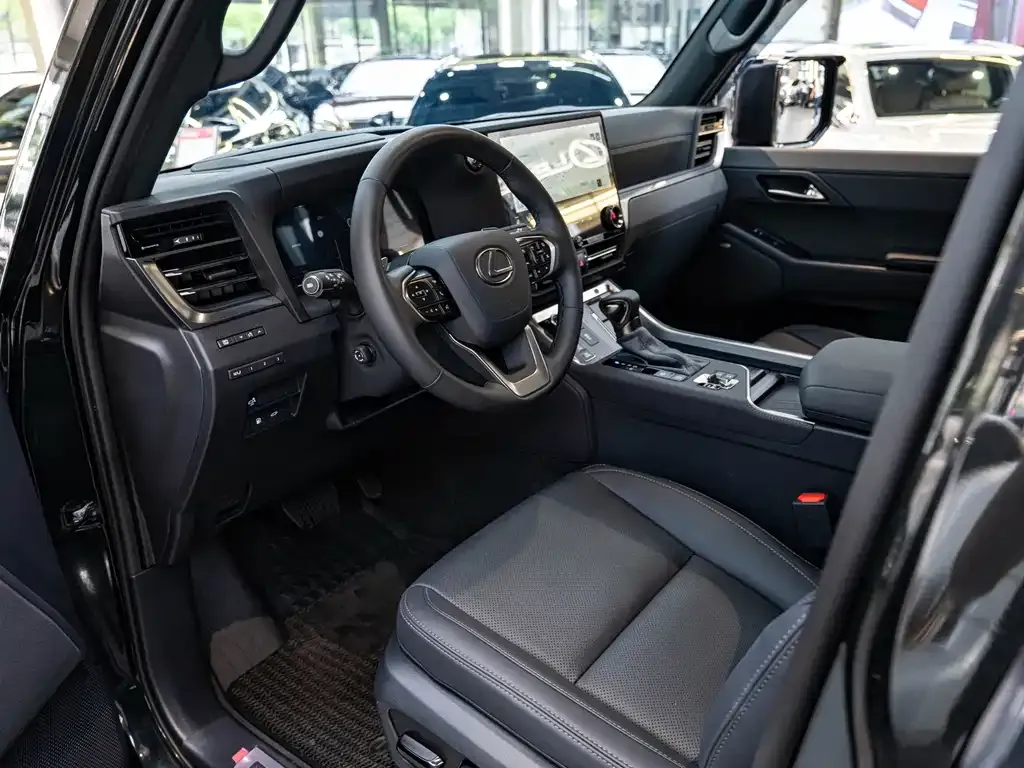 Lexus GX — фото 10