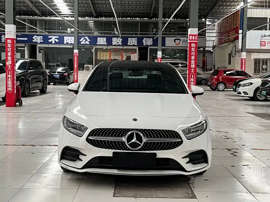 Mercedes-Benz A-Class — фото 9