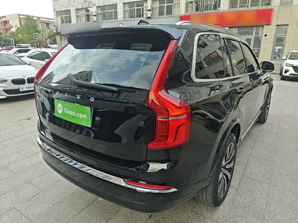 Volvo XC90 — фото 4