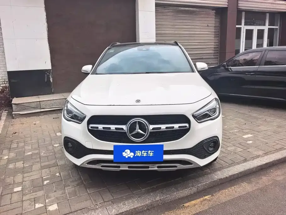 Mercedes-Benz GLA — фото 6