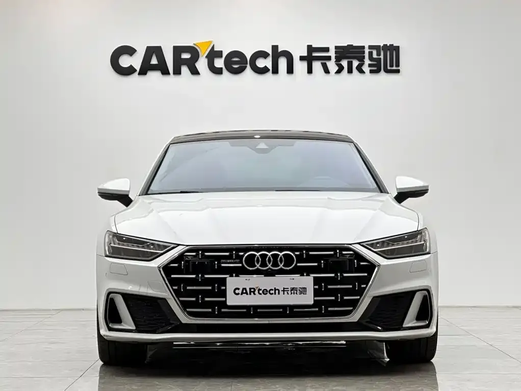 Audi A7L — фото 6