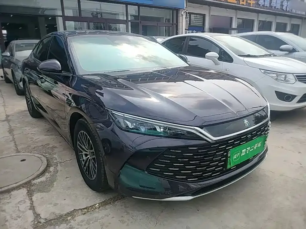 BYD Qin L — фото 10