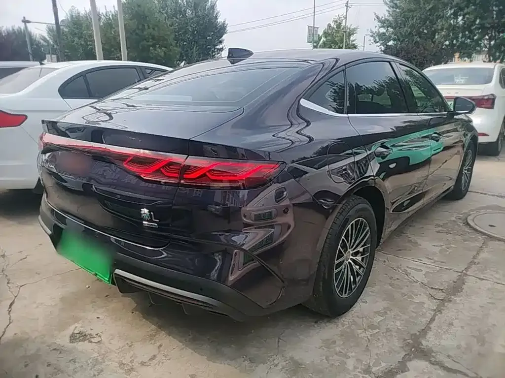 BYD Qin L — фото 7